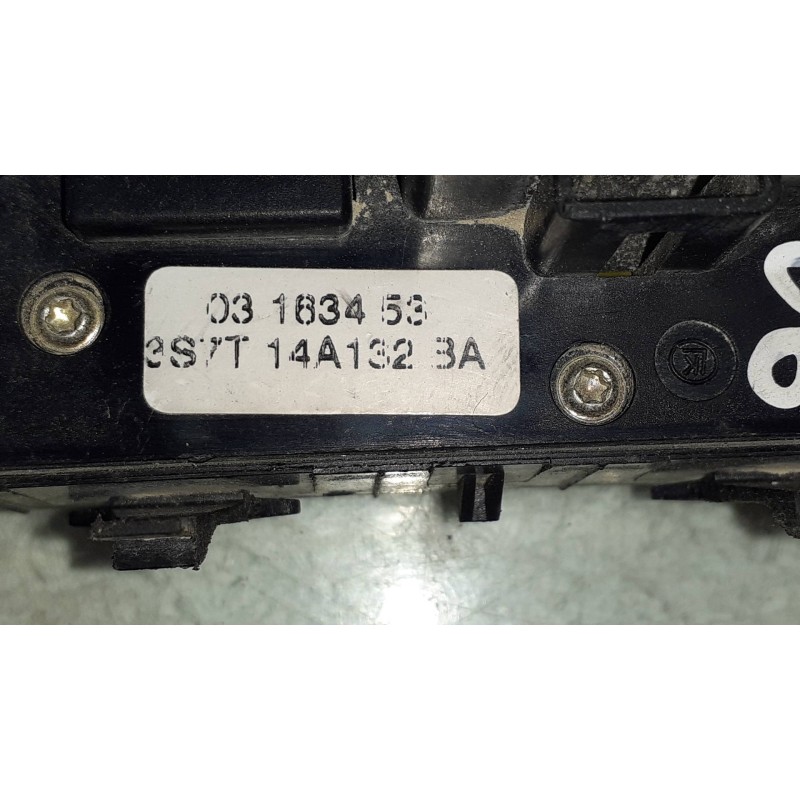 Recambio de mando elevalunas delantero izquierdo para ford mondeo berlina (ge) ambiente plus referencia OEM IAM 3S7T14A132BA 031
