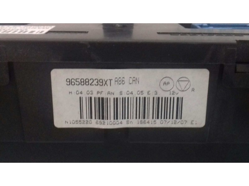 Recambio de mando climatizador para citroen c3 1.4 hdi audace sensodrive referencia OEM IAM 96588239XT  VALEO