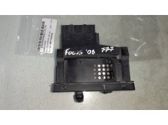 Recambio de mando luces para ford focus berlina (cap) ghia referencia OEM IAM 4M5T13A024AA   2